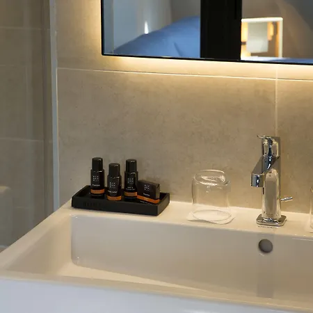 Hotel Le 10 Bis 4* Paris