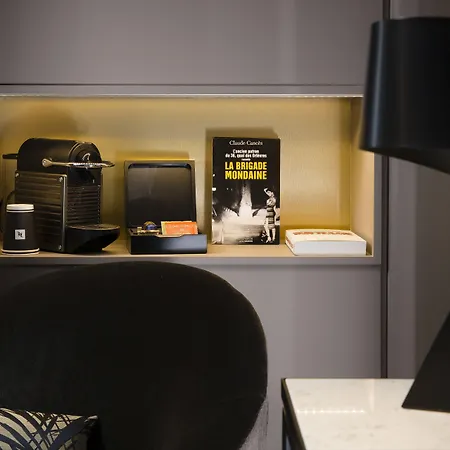 Le 10 Bis Hotell