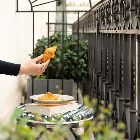 Le 10 Bis Hotell Paris