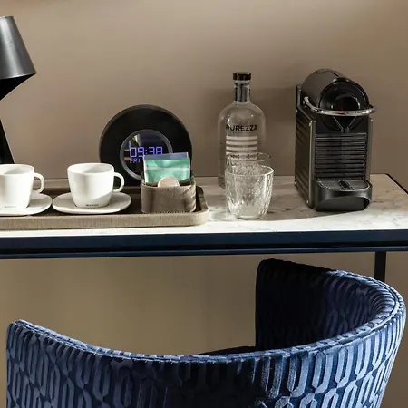 Hotell Le 10 Bis Paris